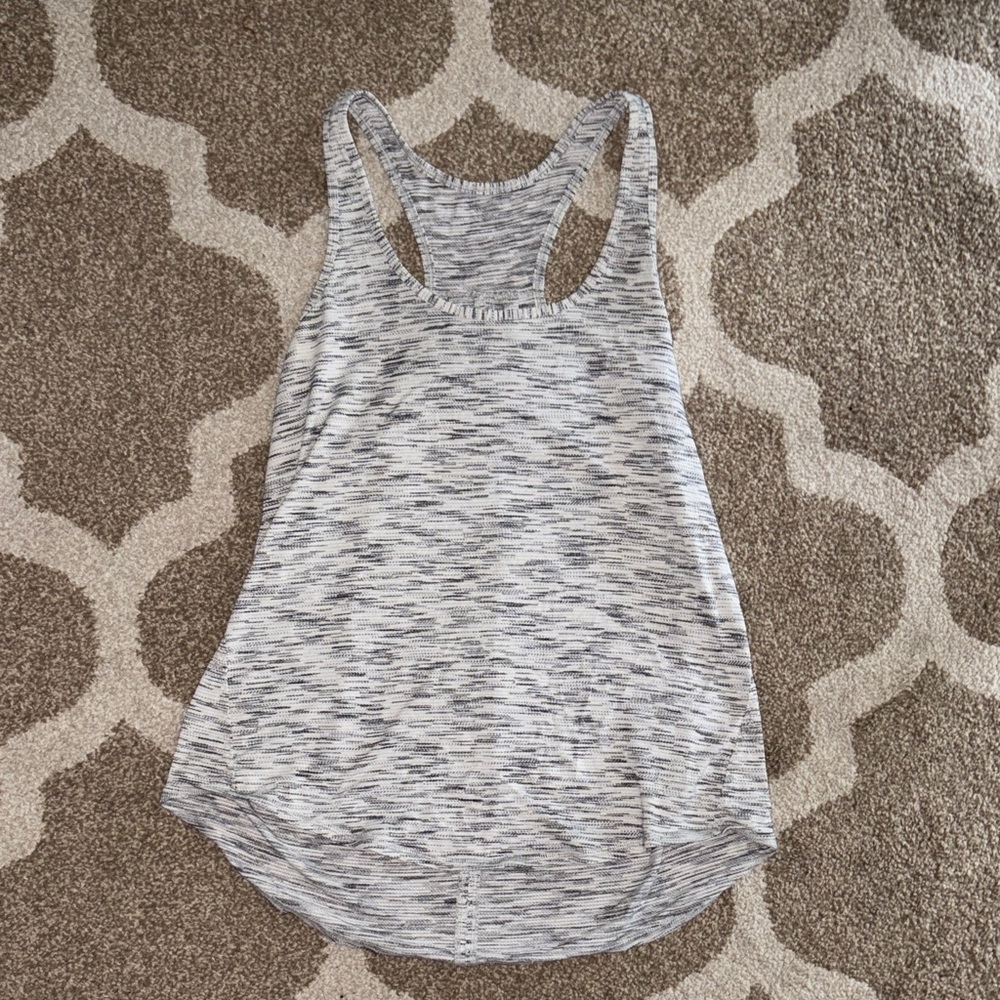 Lululemon Women's Gray Tank Top
